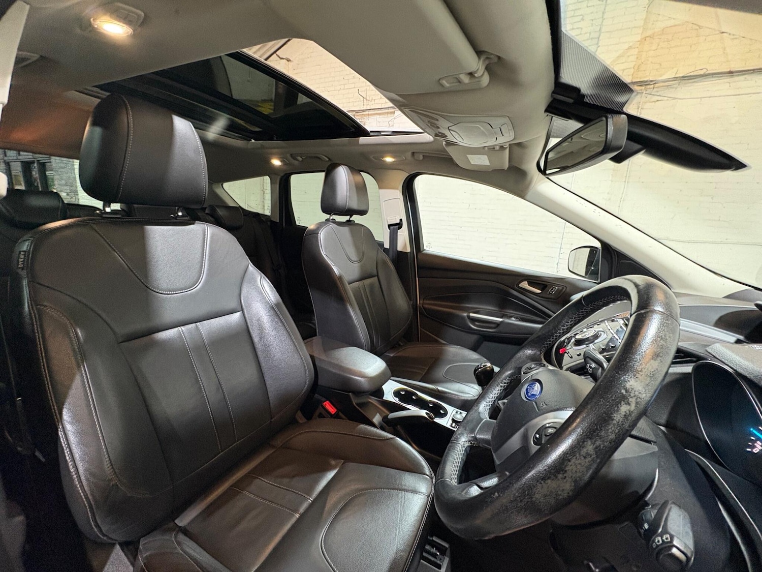 Used Ford Kuga 2015 for sale - 76085177: Photo 5