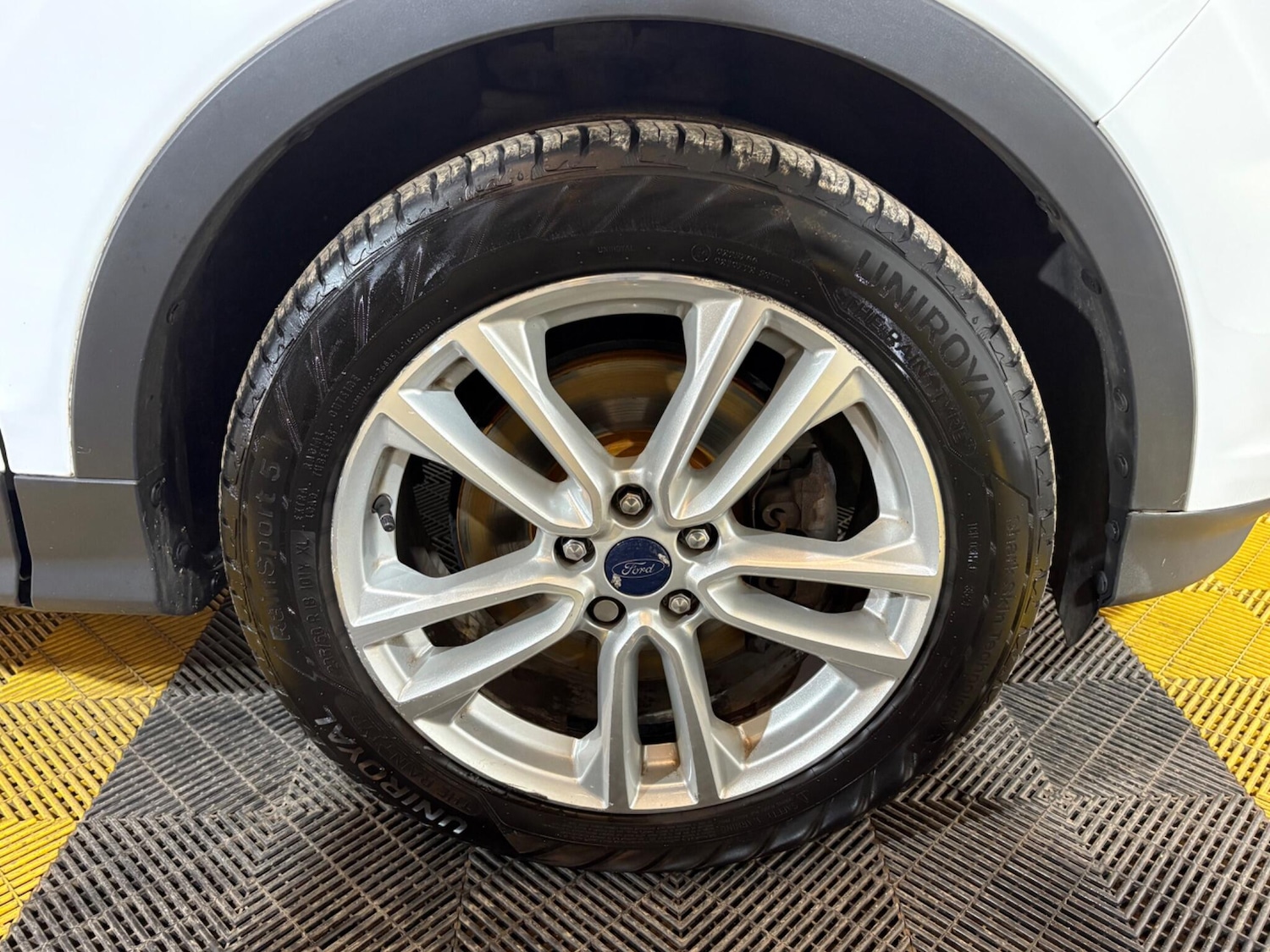 Used Ford Kuga 2015 for sale - 76085177: Photo 65