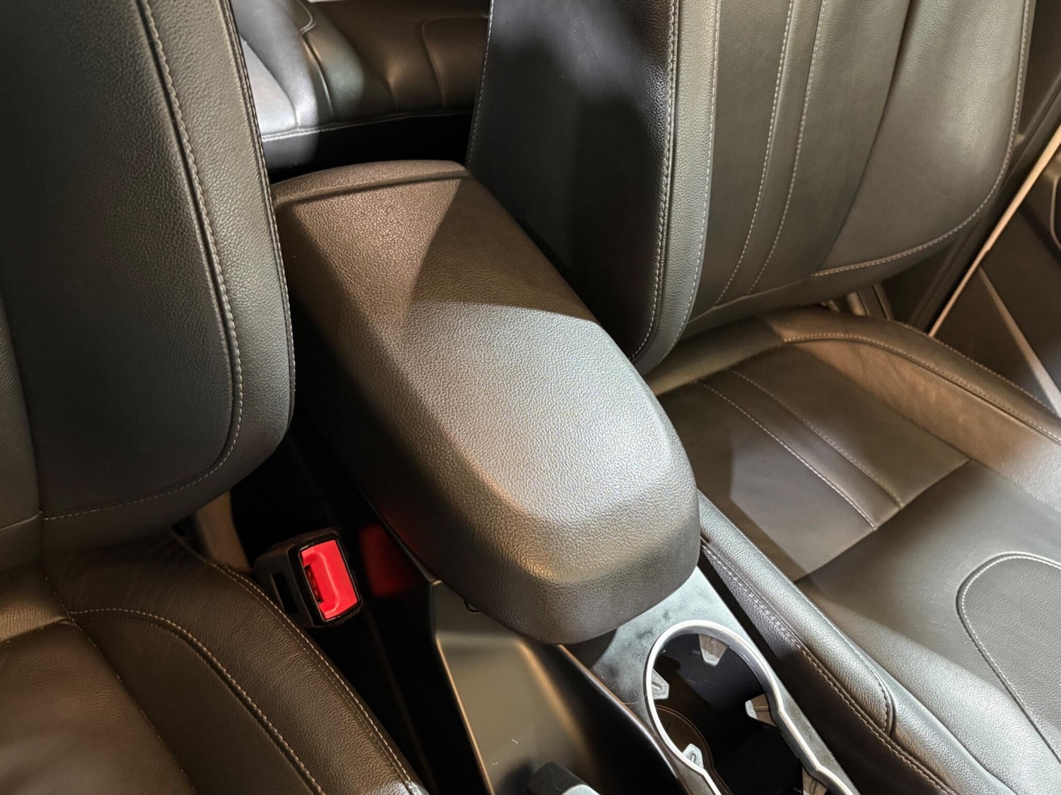 Used Ford Kuga 2015 for sale - 76085177: Photo 77