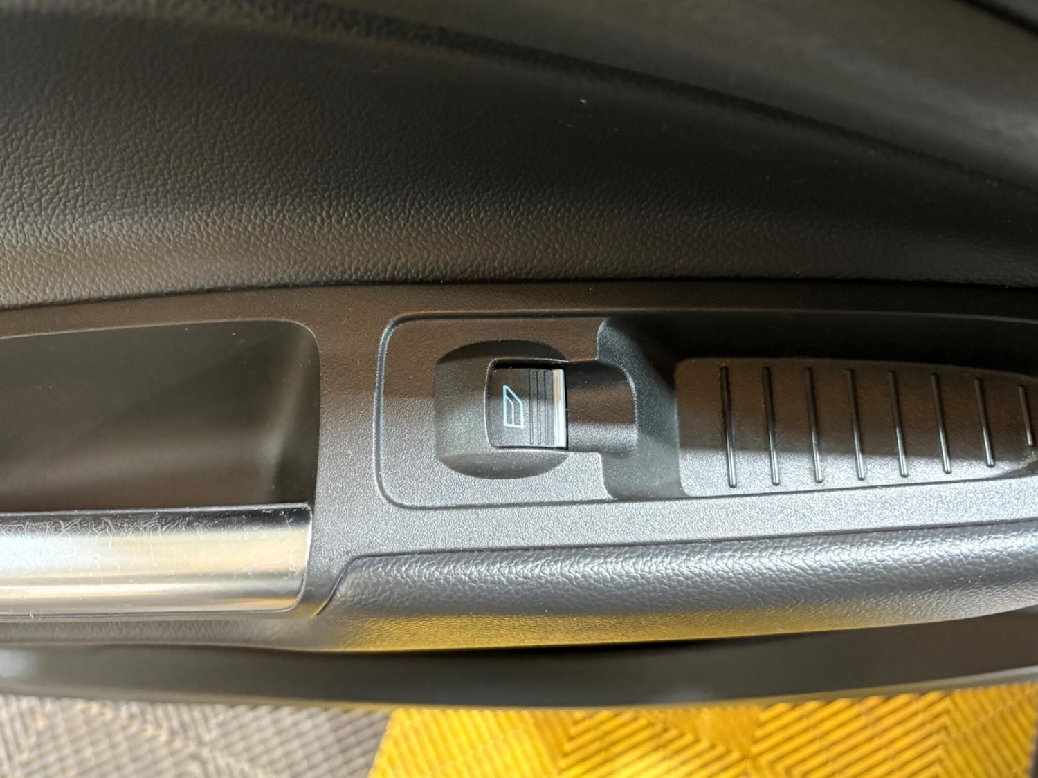 Used Ford Kuga 2015 for sale - 76085177: Photo 84