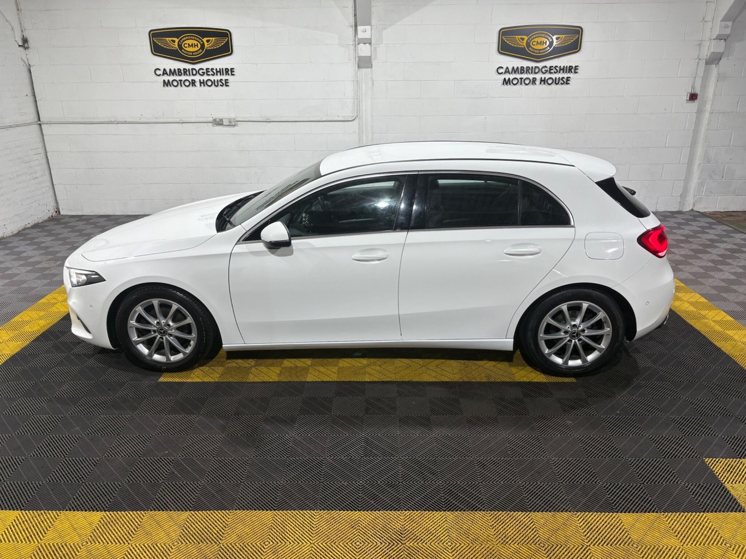 Used Mercedes-Benz A-Class 2018 for sale - 77084433: Photo 23