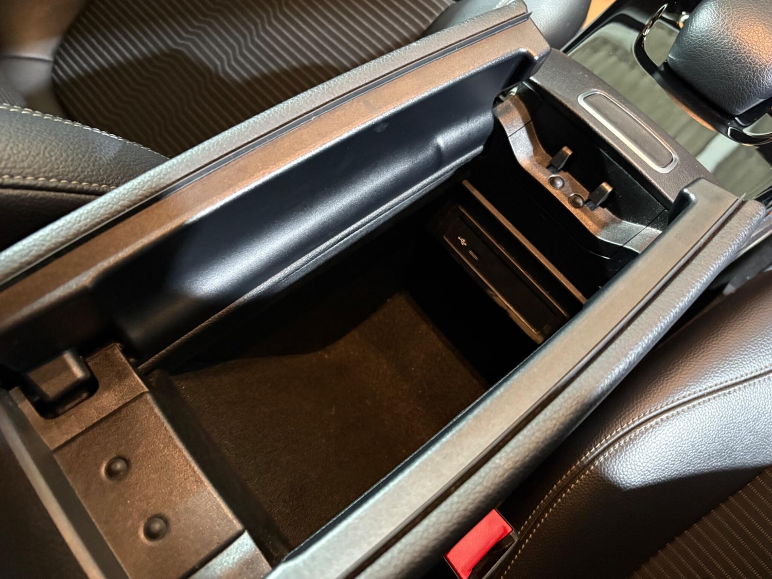 Used Mercedes-Benz A-Class 2018 for sale - 77084433: Photo 25