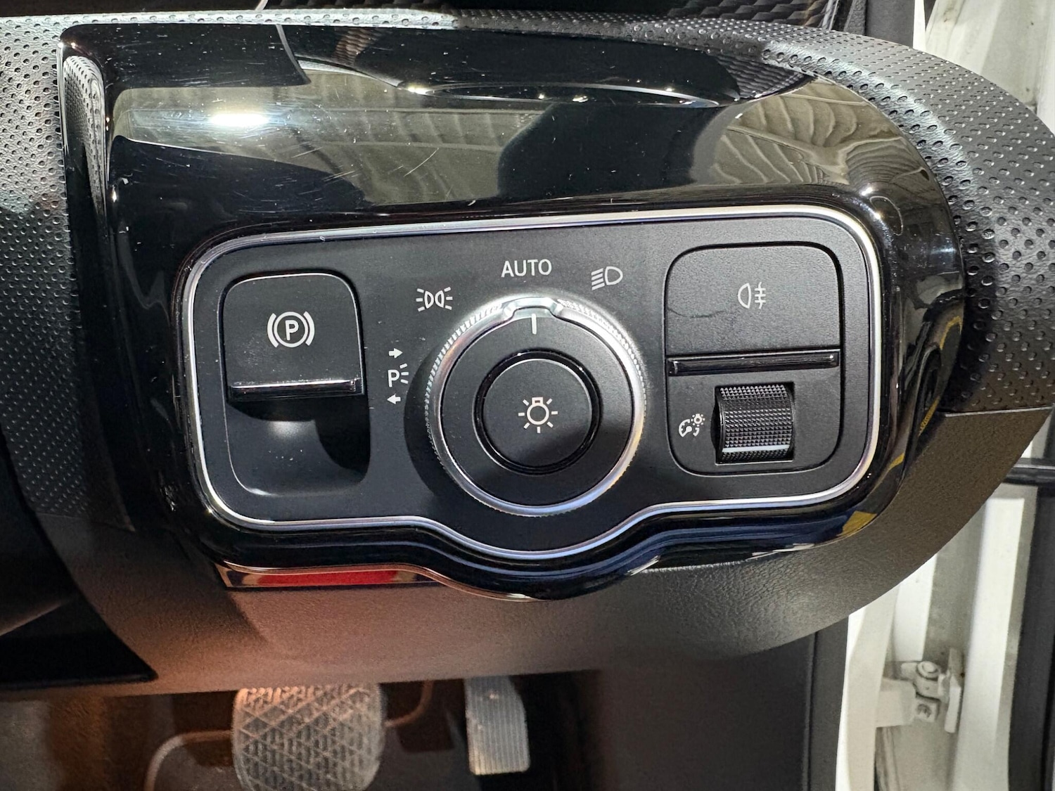 Used Mercedes-Benz A-Class 2018 for sale - 77084433: Photo 29