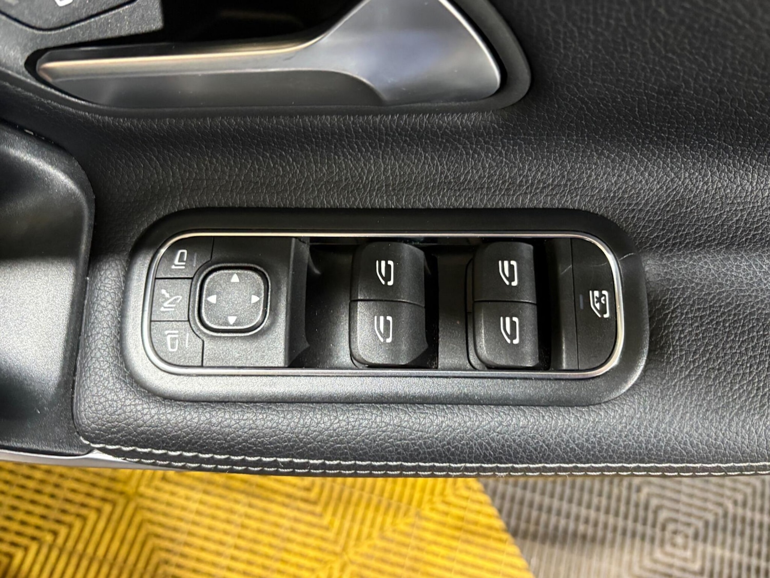 Used Mercedes-Benz A-Class 2018 for sale - 77084433: Photo 42