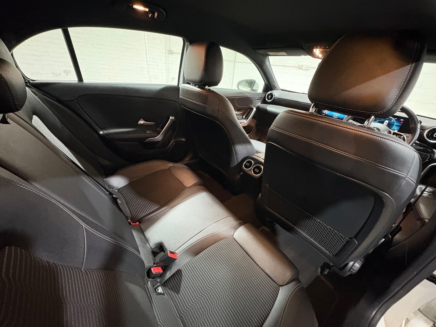 Used Mercedes-Benz A-Class 2018 for sale - 77084433: Photo 46