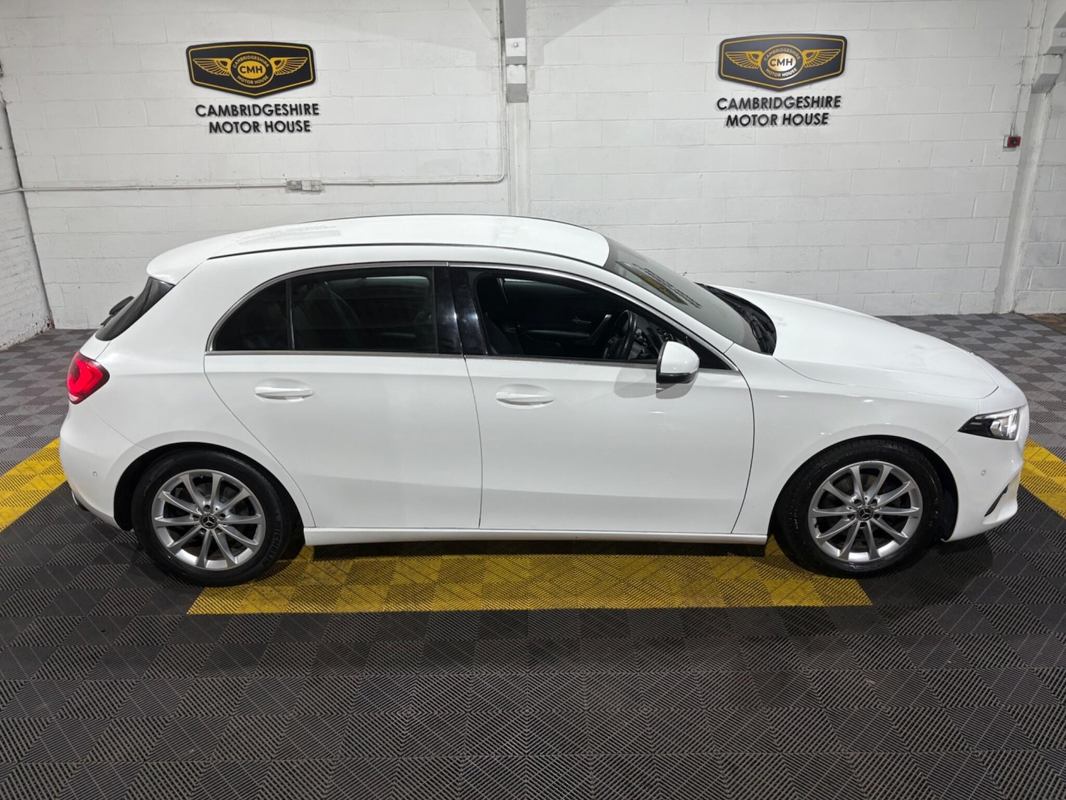 Used Mercedes-Benz A-Class 2018 for sale - 77084433: Photo 55