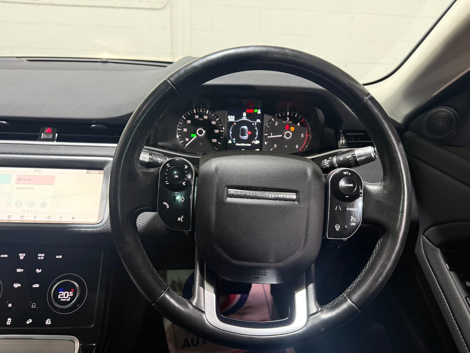 Used Land Rover Range Rover Evoque 2019 for sale - 76801374: Photo 32