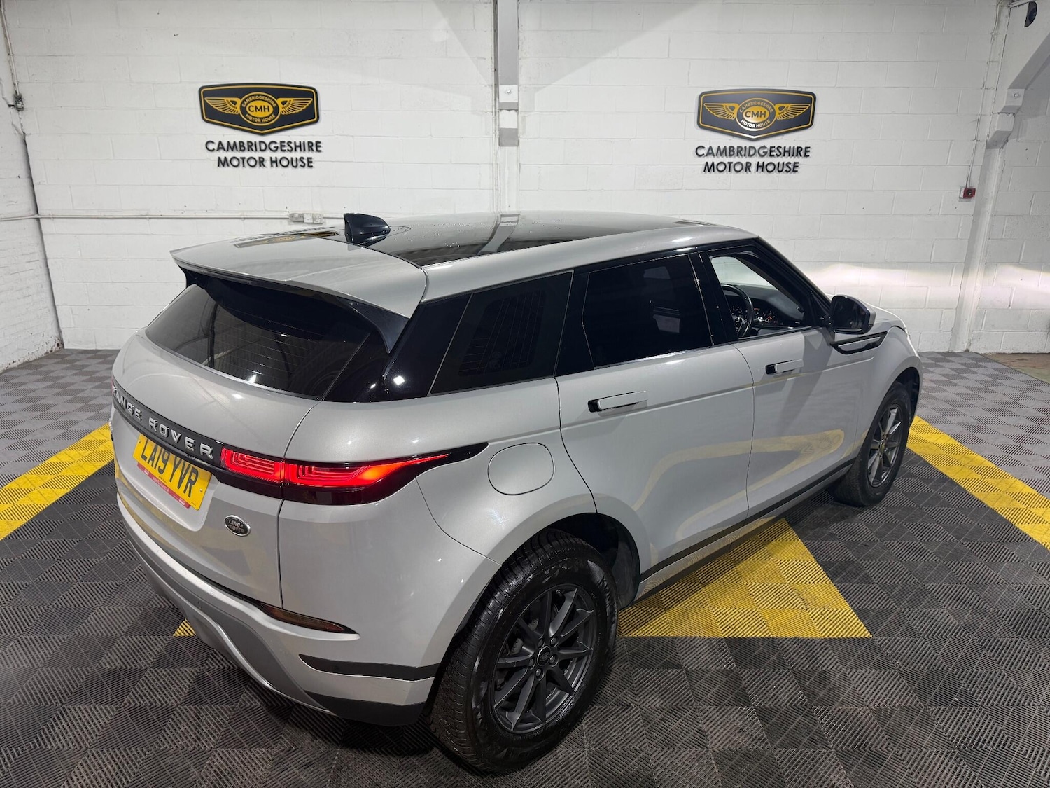 Used Land Rover Range Rover Evoque 2019 for sale - 76801374: Photo 37