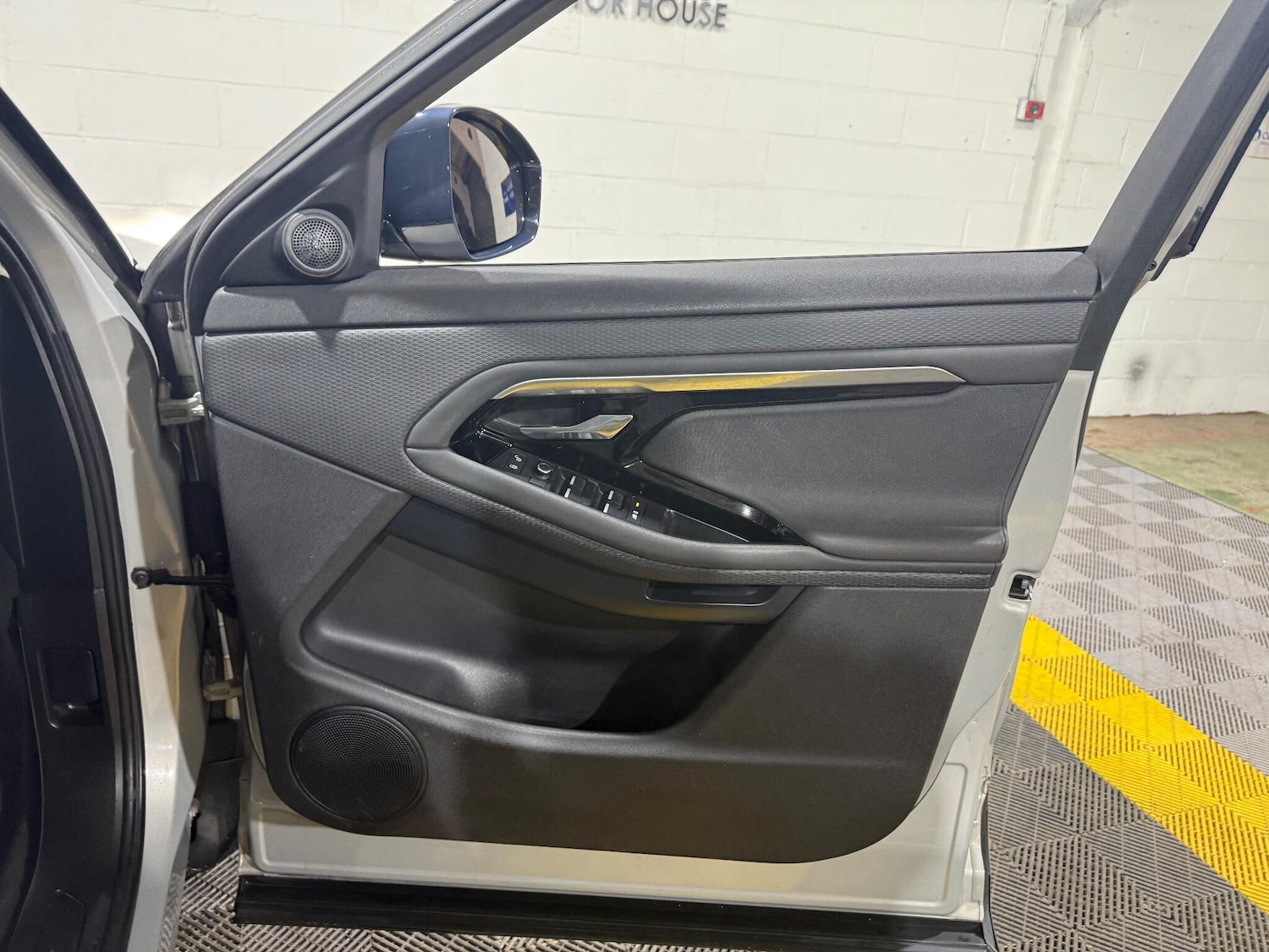 Used Land Rover Range Rover Evoque 2019 for sale - 76801374: Photo 39