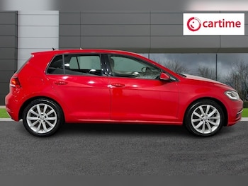 Used Volkswagen Golf 2019 for sale - 79334396: Photo