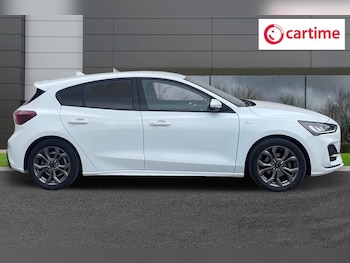 Used Ford Focus 2022 for sale - 75665746: Photo