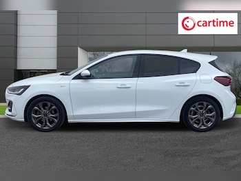 Used Ford Focus 2022 for sale - 75665746: Photo