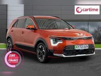 2022 (72) - 150kW 3 65kWh 5dr Auto