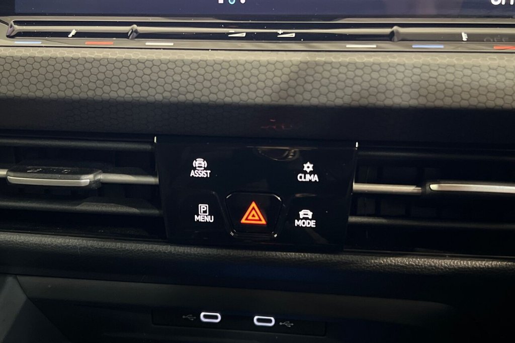 Used Volkswagen Golf 2022 for sale - 76985792: Photo 33