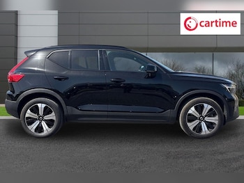 Used Volvo XC40 2023 for sale - 78805959: Photo