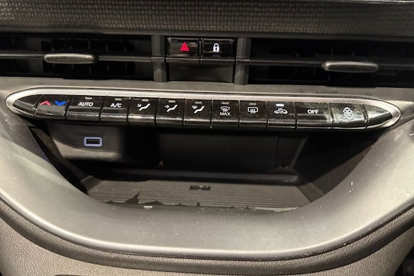 Used Fiat 500e C 2022 for sale - 75242688: Photo 17