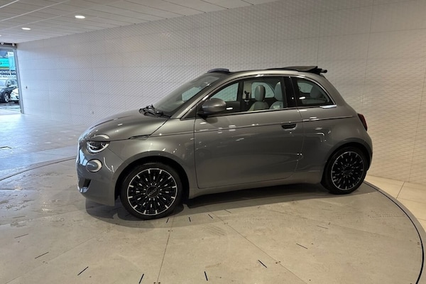 Used Fiat 500e C 2022 for sale - 75242688: Photo 29