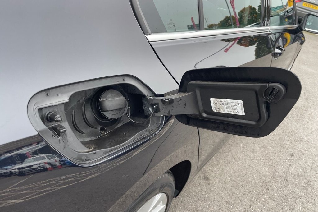 Used Volkswagen Golf 2020 for sale - 76454219: Photo 20