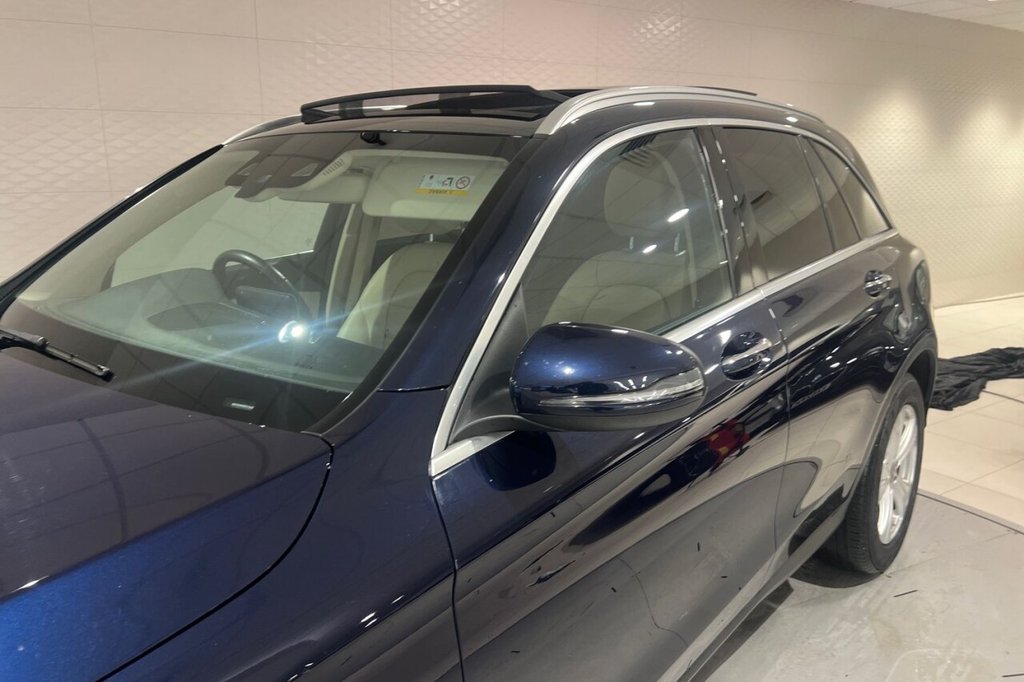 Used Mercedes-Benz GLC 2019 for sale - 76772993: Photo 23