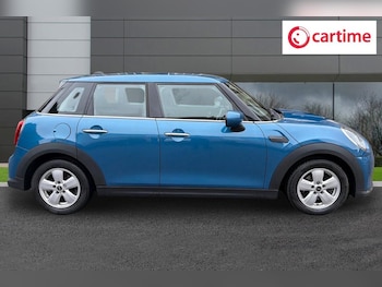 Used MINI Hatch 2023 for sale - 78702407: Photo