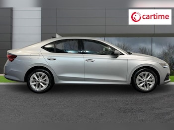 Used Skoda Octavia 2024 for sale - 76558592: Photo