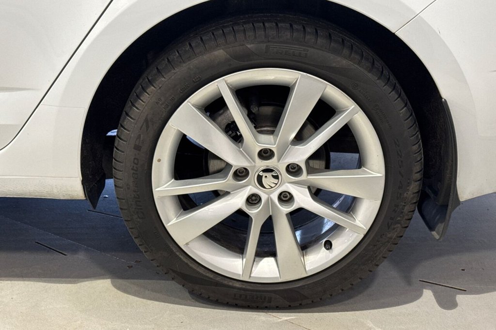 Used Skoda Octavia 2019 for sale - 77600234: Photo 17