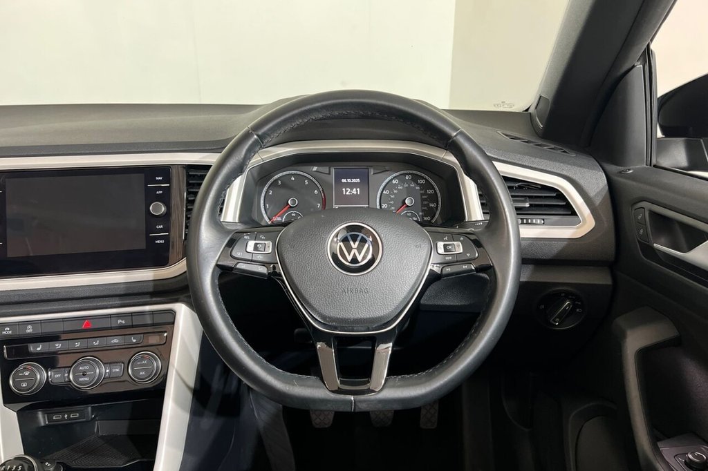 Used Volkswagen T-Roc 2021 for sale - 76429580: Photo 22