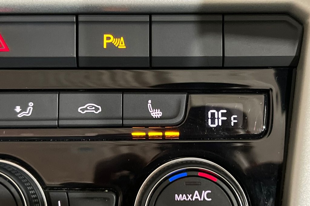 Used Volkswagen T-Roc 2021 for sale - 76429580: Photo 32