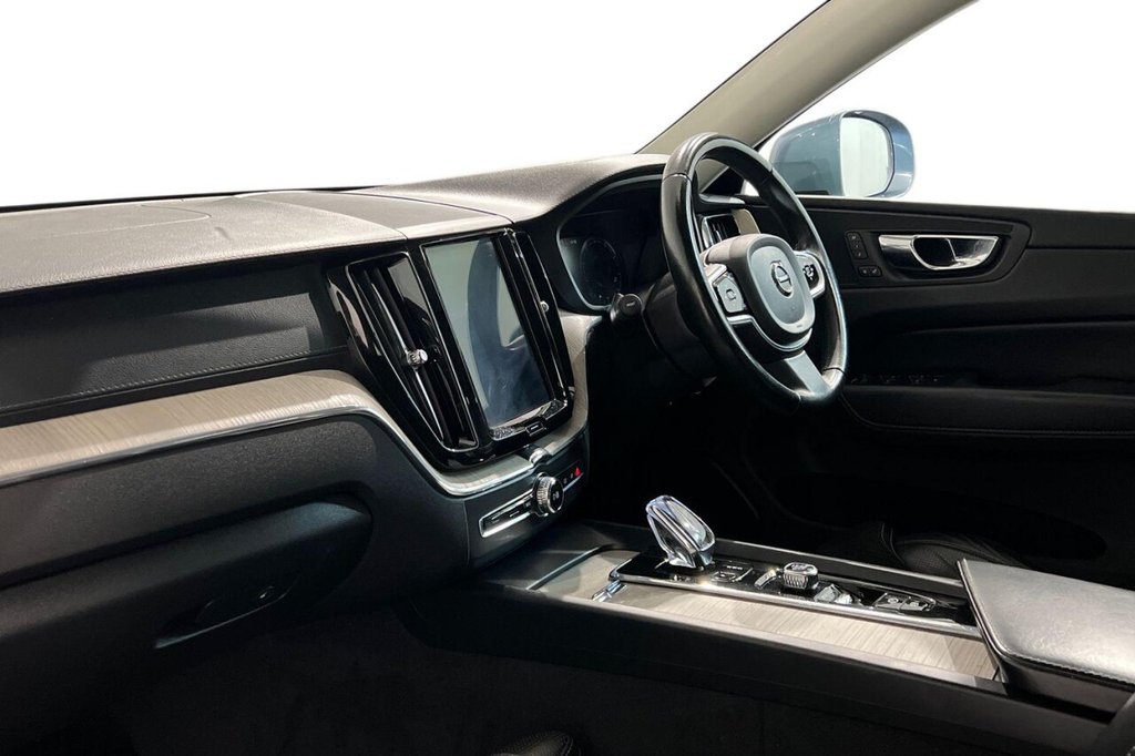 Used Volvo XC60 2020 for sale - 77226625: Photo 11