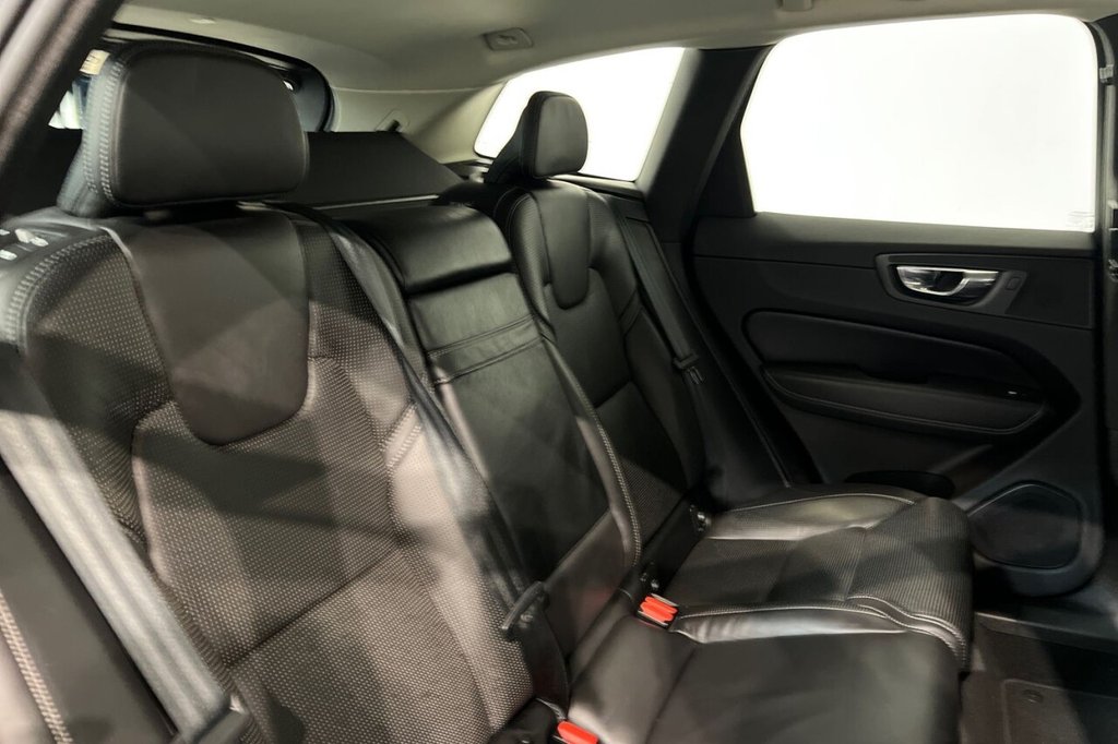 Used Volvo XC60 2020 for sale - 77226625: Photo 23
