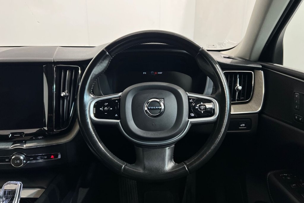 Used Volvo XC60 2020 for sale - 77226625: Photo 24