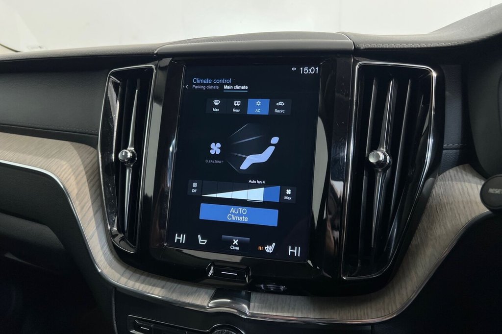 Used Volvo XC60 2020 for sale - 77226625: Photo 32