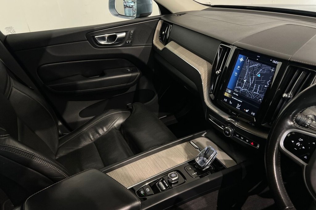 Used Volvo XC60 2020 for sale - 77226625: Photo 33
