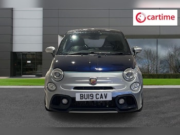 Used Abarth 695 2019 for sale - 76547217: Photo