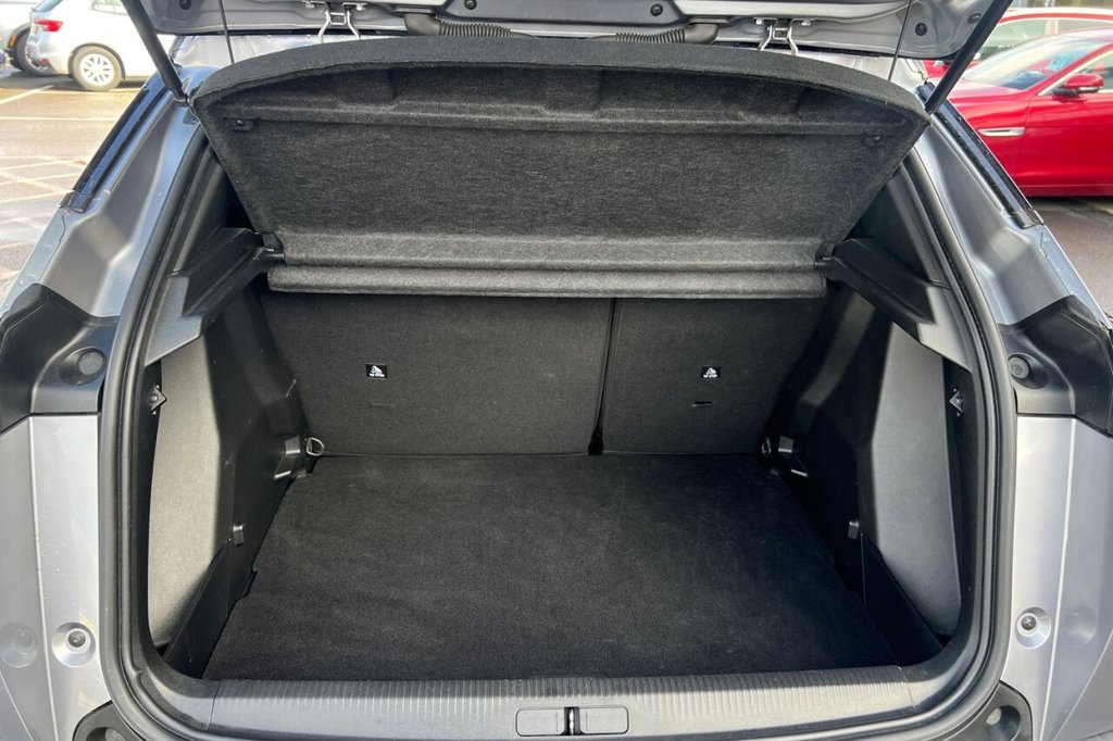 Used Peugeot 2008 2022 for sale - 77647880: Photo 17