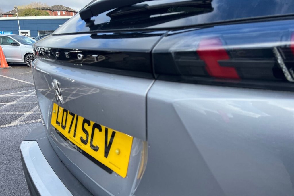 Used Peugeot 2008 2022 for sale - 77647880: Photo 31