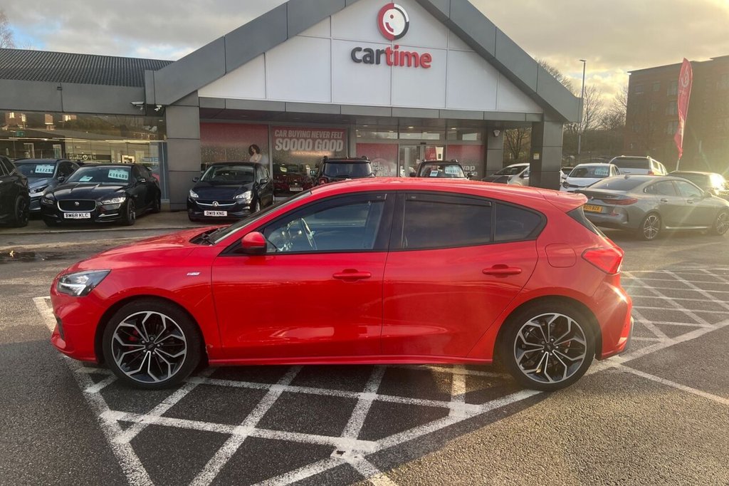 Used Ford Focus 2021 for sale - 76999220: Photo 39