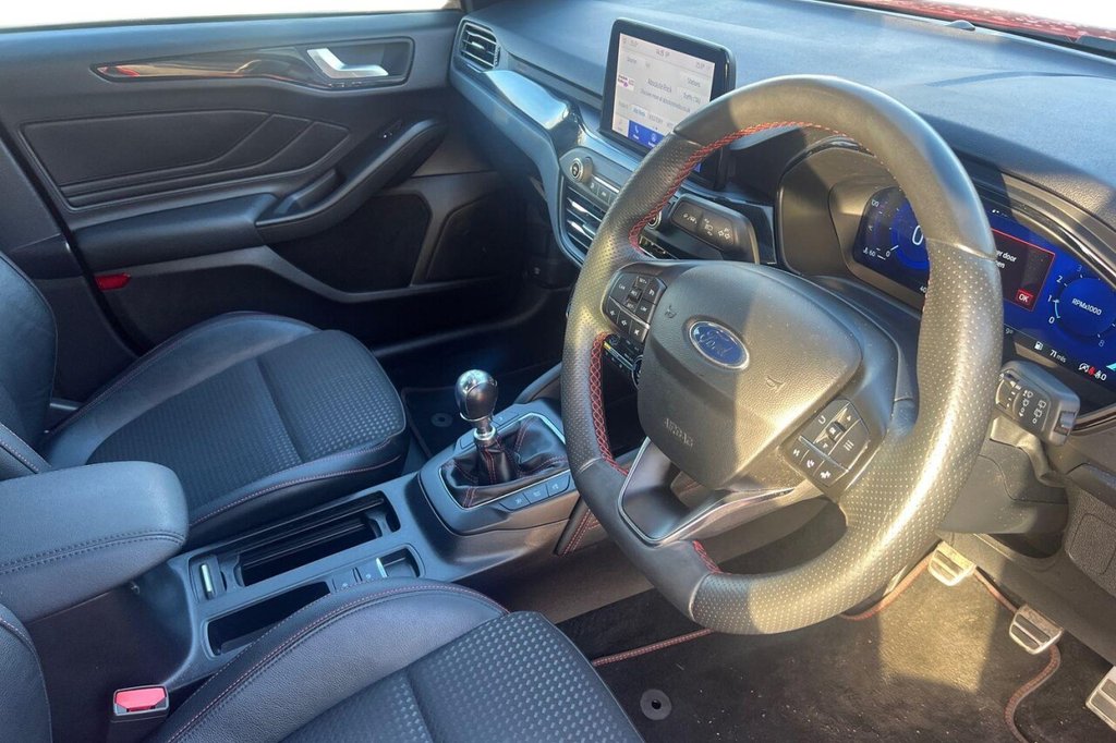 Used Ford Focus 2021 for sale - 76999220: Photo 9