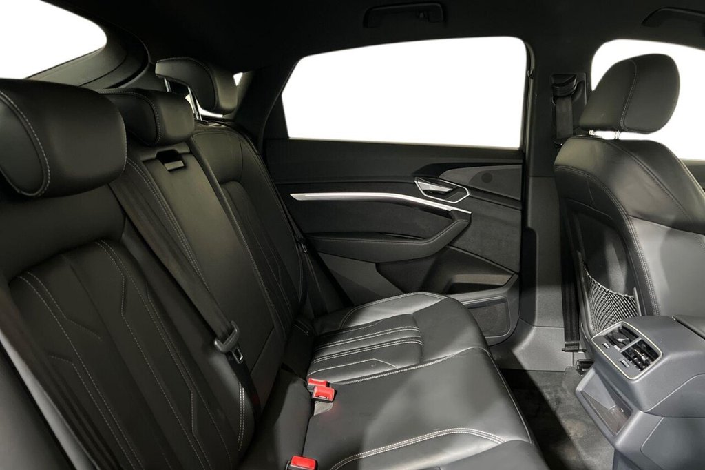 Used Audi e-tron 2022 for sale - 76642190: Photo 10