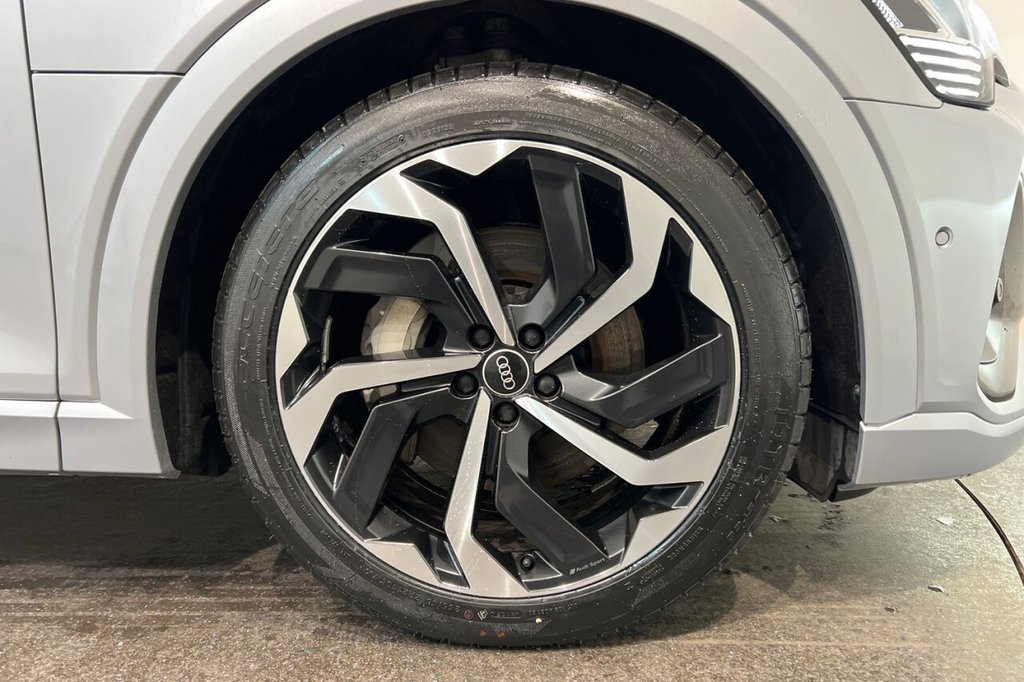 Used Audi e-tron 2022 for sale - 76642190: Photo 14