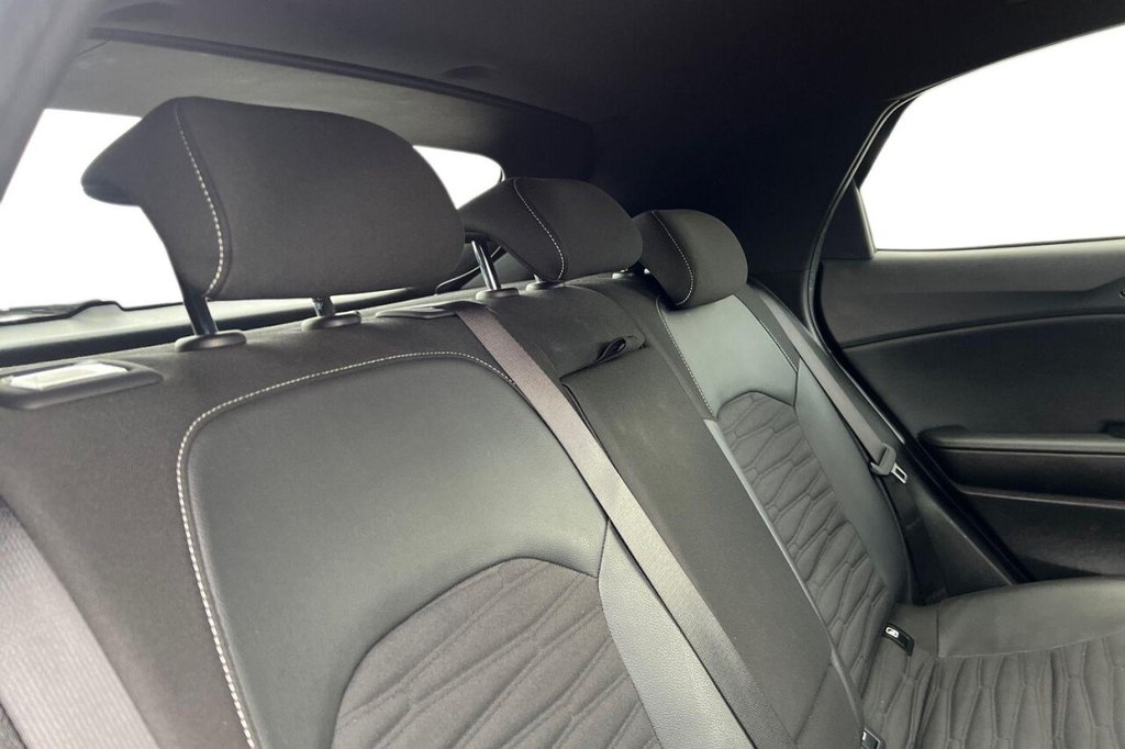 Used Kia XCeed 2023 for sale - 76717168: Photo 10