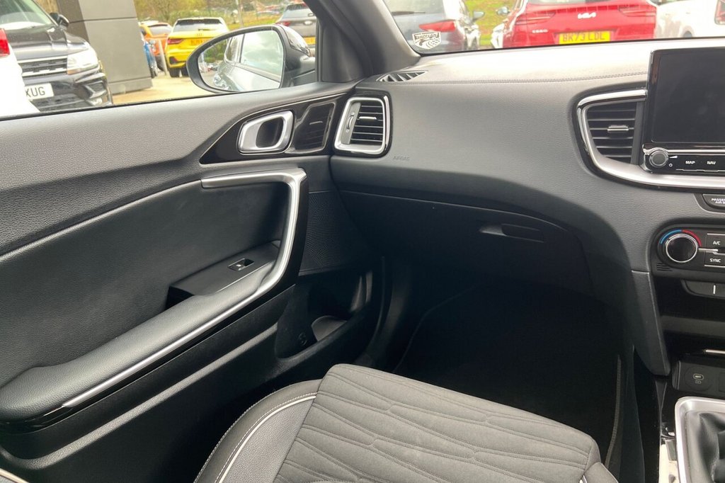 Used Kia XCeed 2023 for sale - 76717168: Photo 16