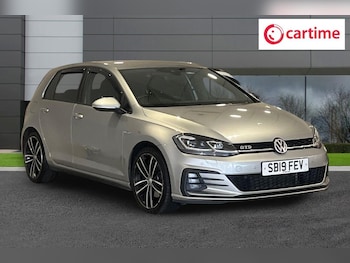 Used Volkswagen Golf 2019 for sale - 79009177: Photo