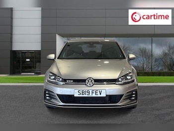 Used Volkswagen Golf 2019 for sale - 79009177: Photo