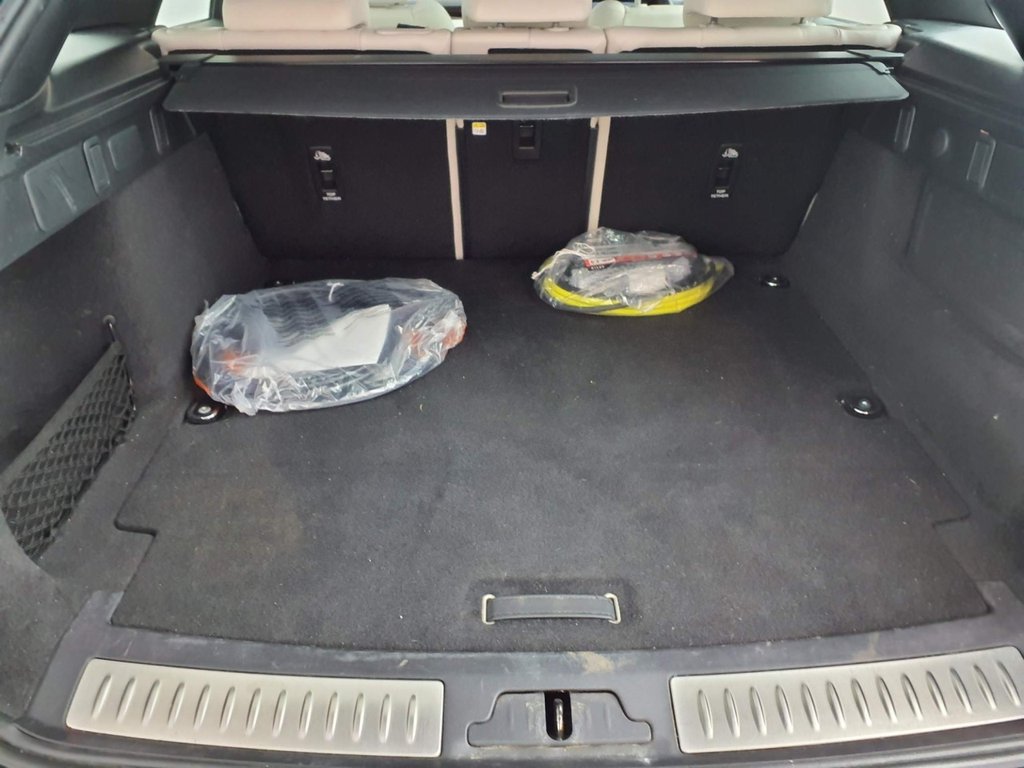 Used Land Rover Range Rover Velar 2023 for sale - 77959690: Photo 7