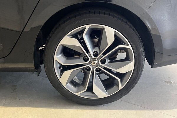 Used Renault Megane 2018 for sale - 75548265: Photo 17