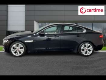 Used Jaguar XE 2019 for sale - 73939898: Photo