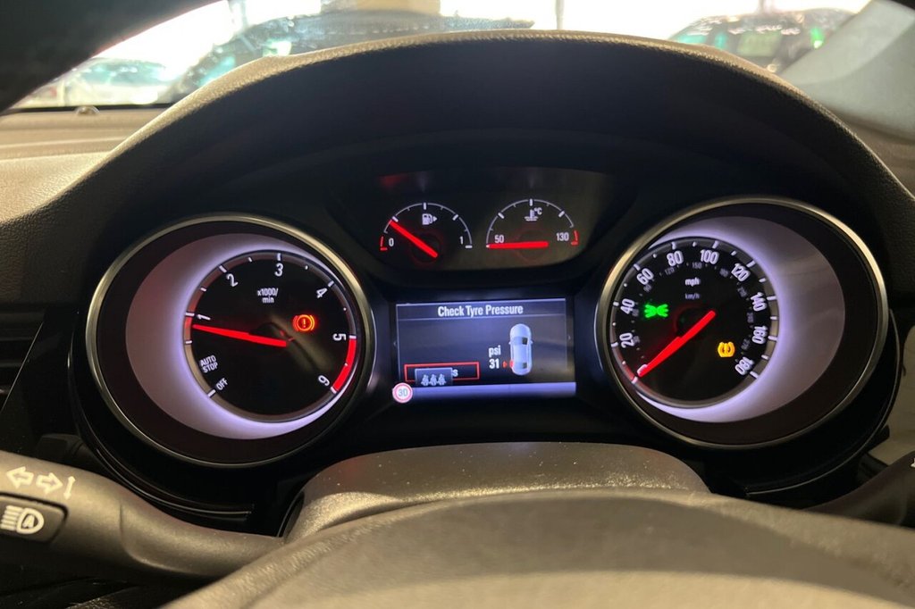 Used Vauxhall Astra 2018 for sale - 76582314: Photo 15