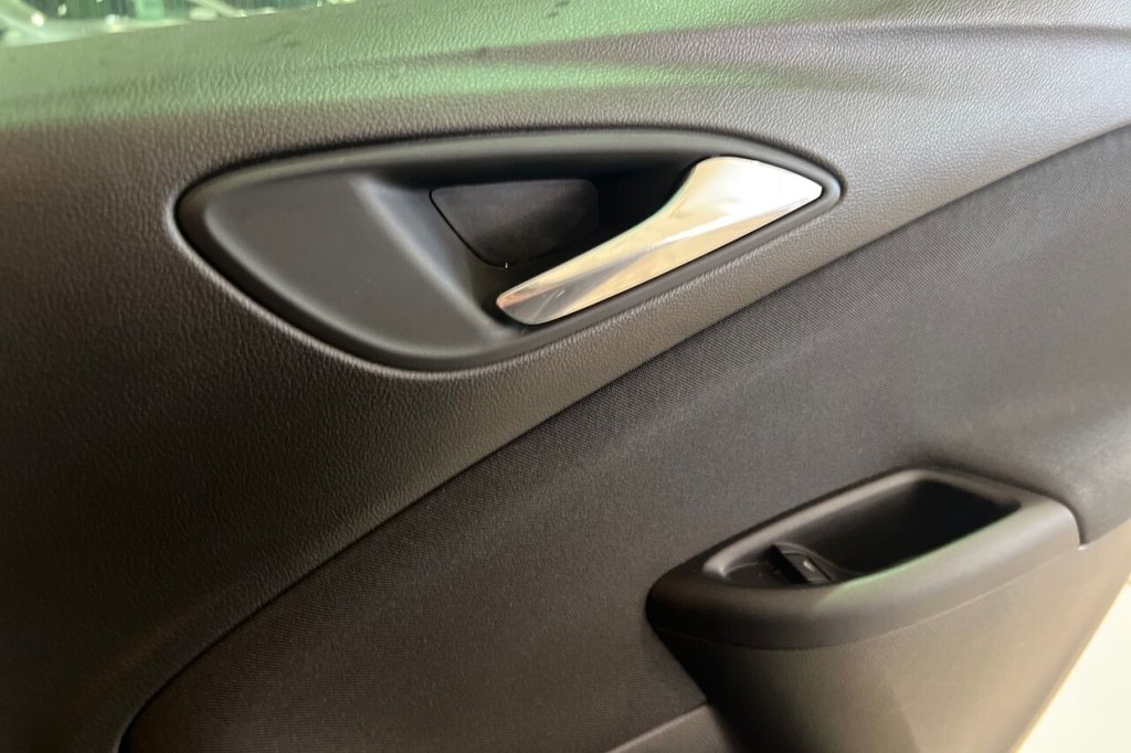 Used Vauxhall Astra 2018 for sale - 76582314: Photo 25