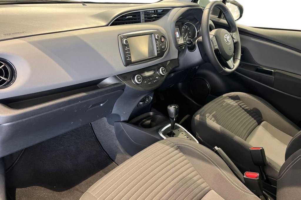 Used Toyota Yaris 2019 for sale - 77075454: Photo 11